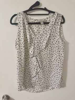 Cream Floral Sleeveless Blouse